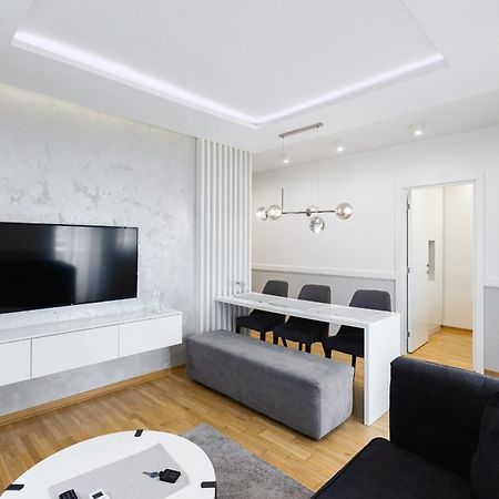 White Apartments Belgrade Exterior photo