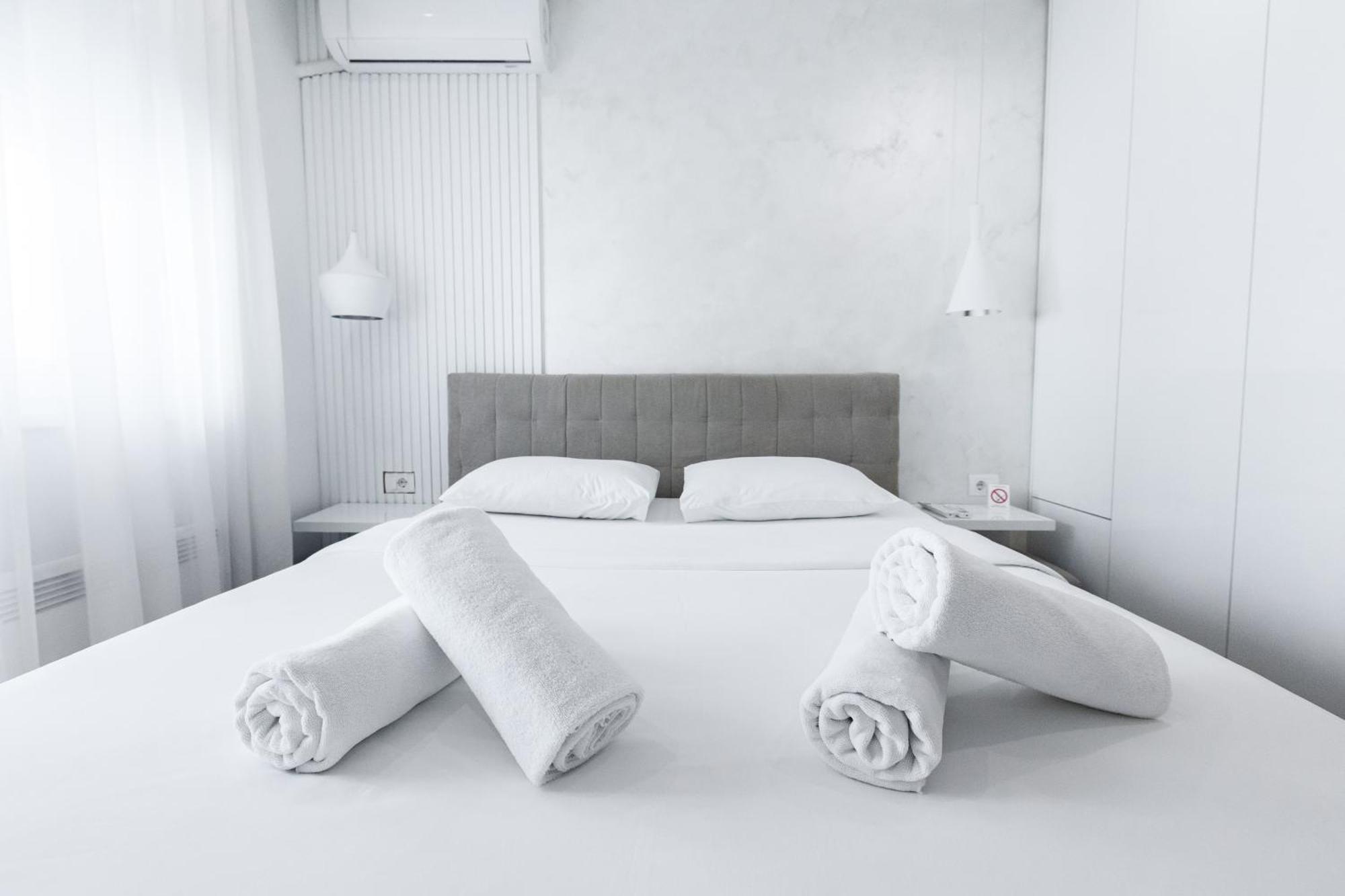 White Apartments Belgrade Room photo